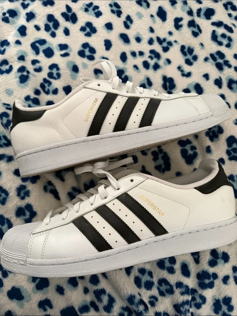 adidas superstars White Sneakers with Black Stripes size 11